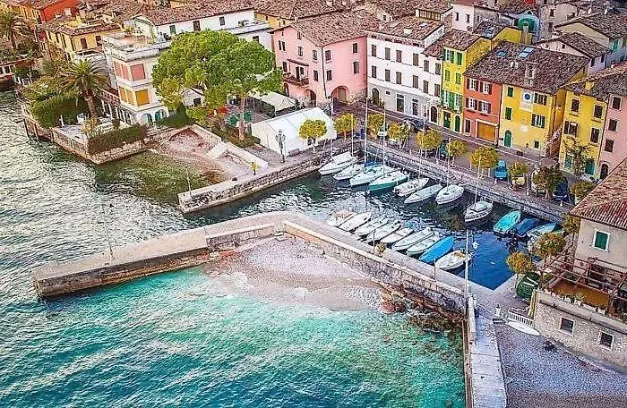 Terrazza Paradiso *